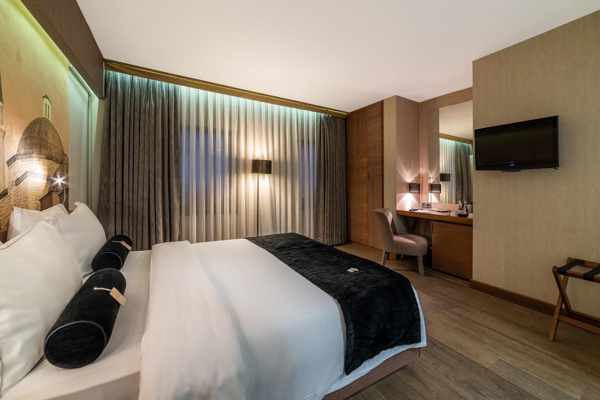 Отель Saint Sophia 4*
