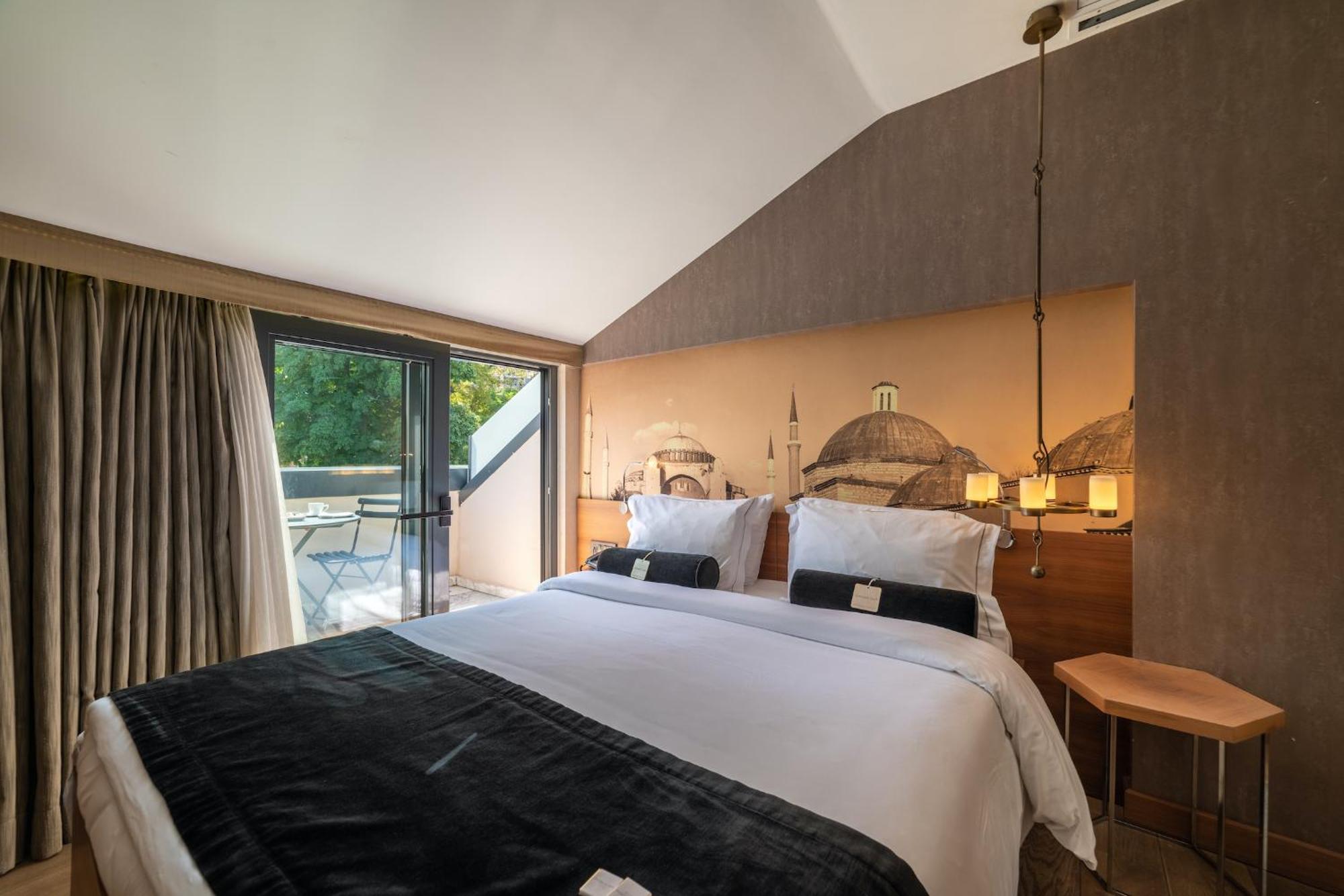 Saint Sophia Hotel 4*